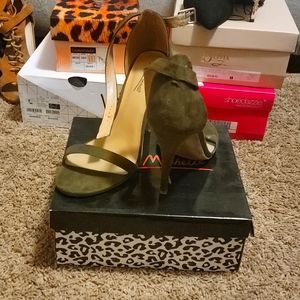 Women's heels